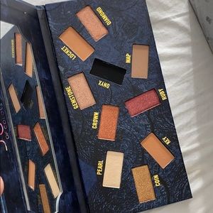 DOSE of color hidden treasure pallet